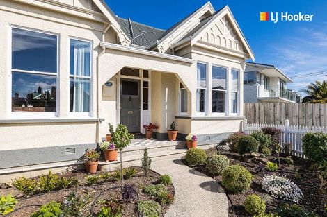 Photo of property in 11 Lundie Street, Roslyn, Dunedin, 9010