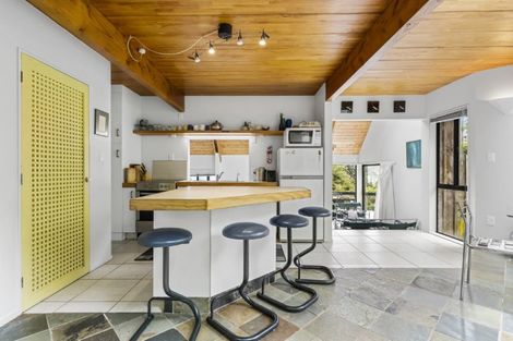 Photo of property in 22 Ngahere Terrace, Opoutere, Whangamata, 3691