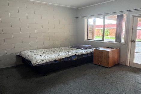 Photo of property in 2/14 Ti Nana Crescent, Henderson, Auckland, 0610