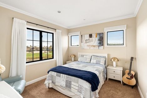 Photo of property in 166 Oriental Parade, Papamoa Beach, Papamoa, 3118