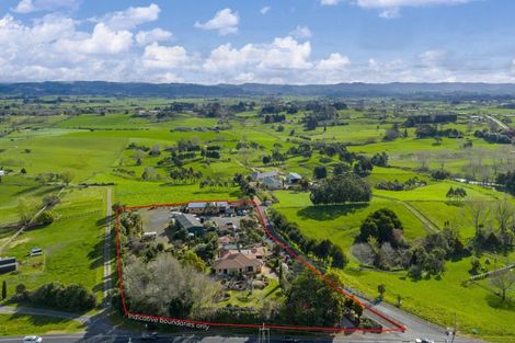 Photo of property in 802 Tuhikaramea Road, Ngahinapouri, Hamilton, 3290