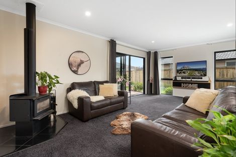 Photo of property in 87 Puhirake Crescent, Pyes Pa, Tauranga, 3112