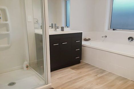 Photo of property in 12 Rigg Place, Flagstaff, Hamilton, 3210