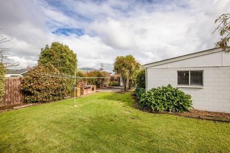 Photo of property in 12 Greenhurst Street, Sockburn, Christchurch, 8042