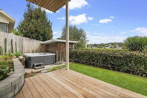 Photo of property in 2/37 Prospect Terrace, Milford, Auckland, 0620
