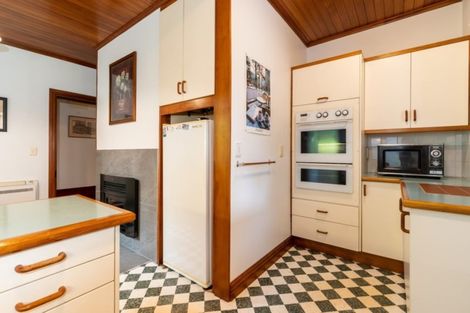 Photo of property in 102 Domain Terrace, Spreydon, Christchurch, 8024