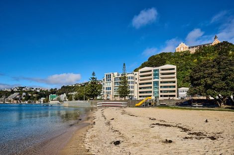 Photo of property in 6/166 Oriental Parade, Oriental Bay, Wellington, 6011