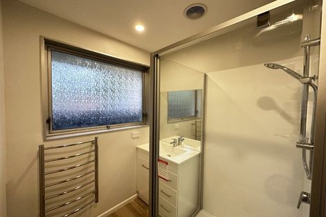 Photo of property in 2/4 Grove Road, Addington, Christchurch, 8024