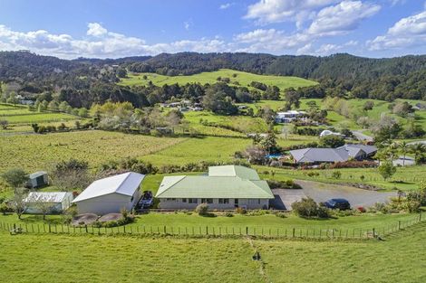 Photo of property in 3 Riversong Road, Kauri, Kamo, 0185