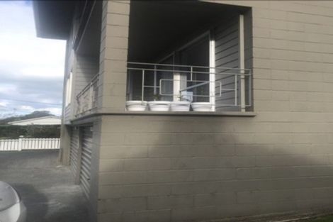 Photo of property in 1/62 Kitchener Road, Milford, Auckland, 0620