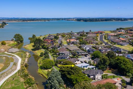 Photo of property in 20a Glenross Drive, Wattle Downs, Auckland, 2103