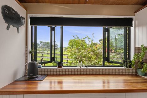 Photo of property in 357 Mclachlan Road, Kaukapakapa, Warkworth, 0984