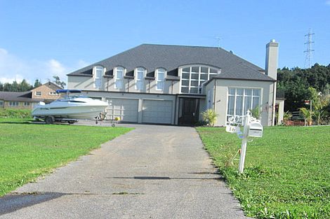 Photo of property in 16 Aunceston Rise, Alfriston, Auckland, 2105