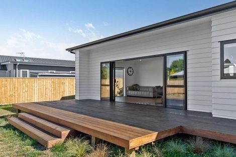 Photo of property in 21 Coralie Place, Lansdowne, Masterton, 5810