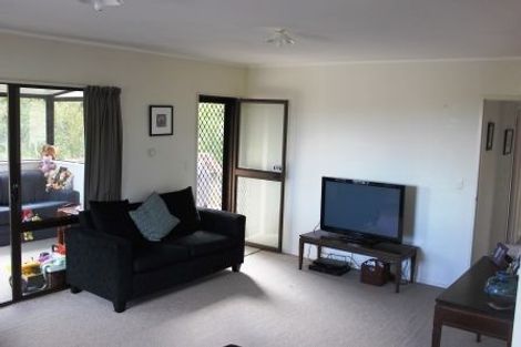 Photo of property in 2/32 Price Crescent, Mount Wellington, Auckland, 1060