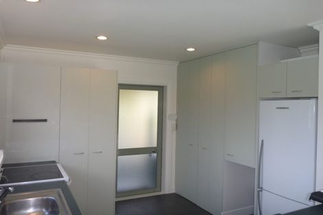 Photo of property in 83 Tawa Road, Kumeu, 0891