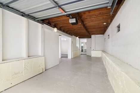 Photo of property in 44 Aurea Avenue, Pakuranga, Auckland, 2010