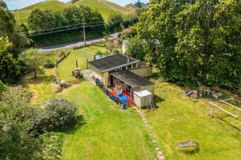 Photo of property in 1682 Ohura Road, Douglas, Stratford, 4392