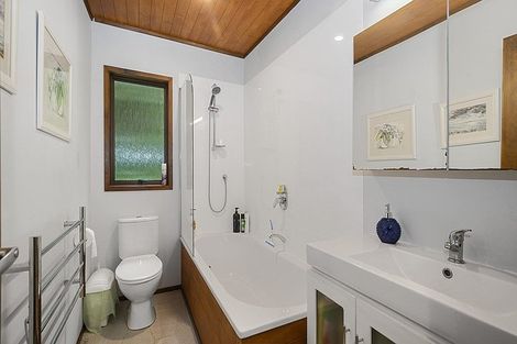 Photo of property in 9 Woodlands Avenue, Snells Beach, 0920