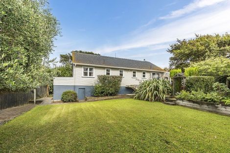 Photo of property in 9 Mascot Street, Tawa, Wellington, 5028