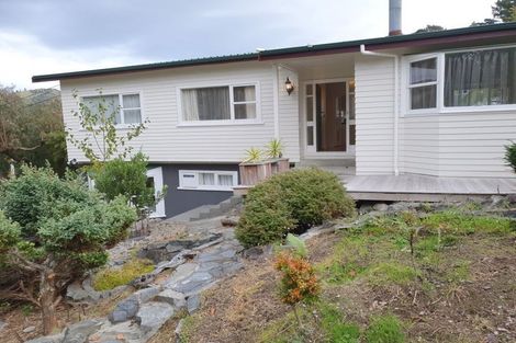 Photo of property in 83 Bird Grove, Stokes Valley, Lower Hutt, 5019