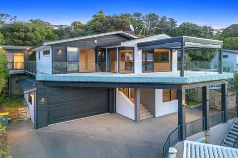 Photo of property in 50a Duncansby Road, Stanmore Bay, Whangaparaoa, 0932