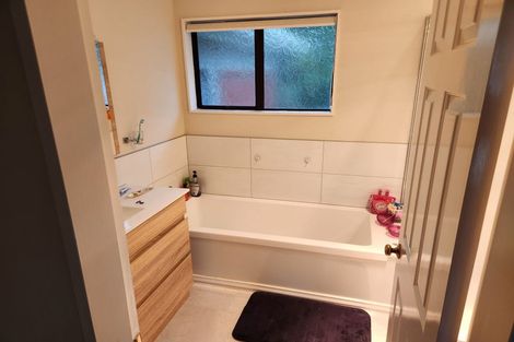 Photo of property in 37 Gaya Grove, Ngaio, Wellington, 6035