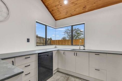 Photo of property in 16a Steeles Lane, Western Heights, Rotorua, 3015