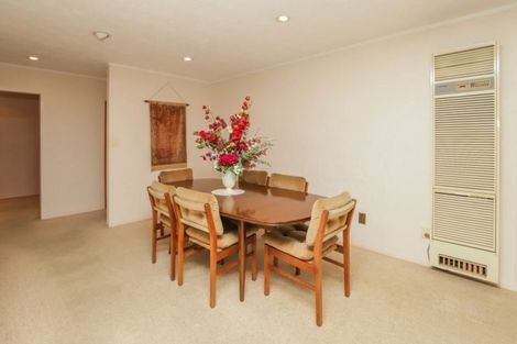 Photo of property in 12a Rimmington Drive, Hamilton Lake, Hamilton, 3204