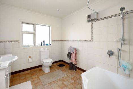 Photo of property in 56 Missy Crescent, Mount Pisa, Cromwell, 9383