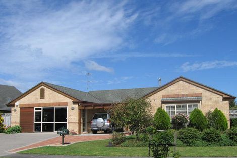 Photo of property in 1 Pippen Court, Henderson, Auckland, 0612