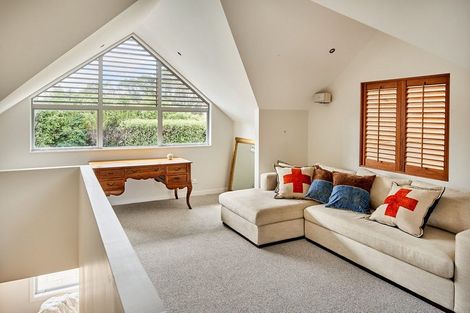 Photo of property in 97 Oxford Street, Martinborough, 5711