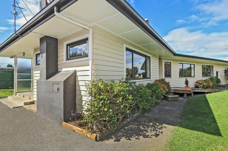 Photo of property in 25 Trinity Crescent, Pirimai, Napier, 4112
