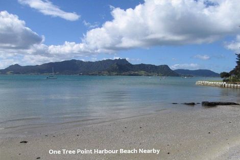 Photo of property in 15 Taurangawaka Road, One Tree Point, 0118