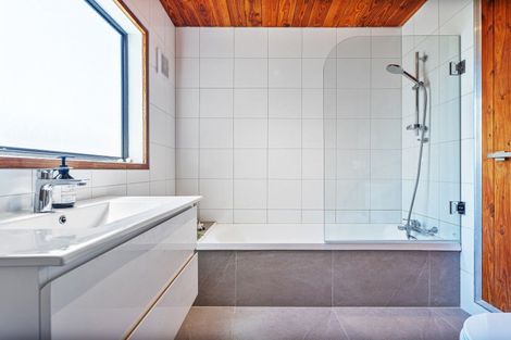 Photo of property in 106 Tuck Road, Whangamata, 3620