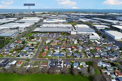 Photo of property in 17 Kohinoor Avenue, Mangere, Auckland, 2022