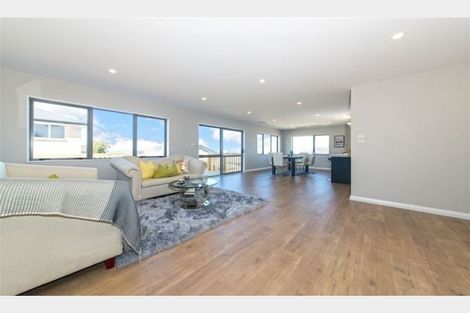 Photo of property in 218 Metcalfe Road, Ranui, Auckland, 0612