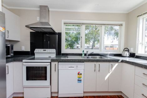 Photo of property in 53 Gordon Street, Dannevirke, 4930