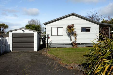 Photo of property in 21 Bartholomew Drive, Nawton, Hamilton, 3200