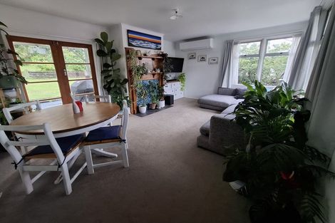 Photo of property in 22 Glenpark Avenue, Frankleigh Park, New Plymouth, 4310