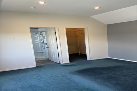 Photo of property in 18 Derry Hill, Churton Park, Wellington, 6037