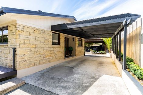 Photo of property in 5 Skelton Crescent, Paparoa, 0571