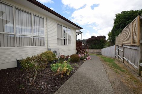 Photo of property in 23 Leafield Crescent, Henderson, Auckland, 0612