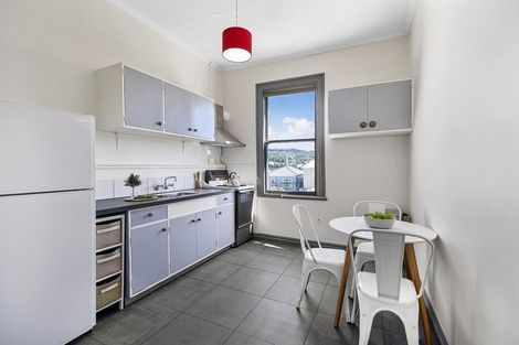 Photo of property in 92 Austin Street, Mount Victoria, Wellington, 6011
