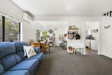 Photo of property in 27 Shadon Place, Stanmore Bay, Whangaparaoa, 0932