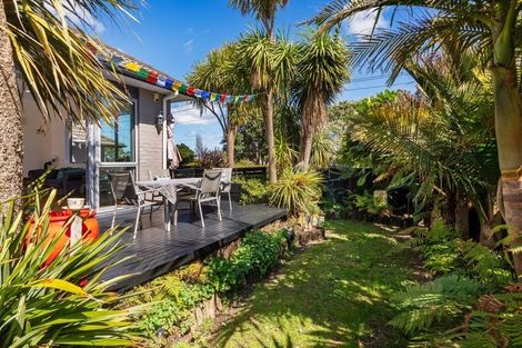 Photo of property in 2a Tyburnia Avenue, Mount Albert, Auckland, 1025