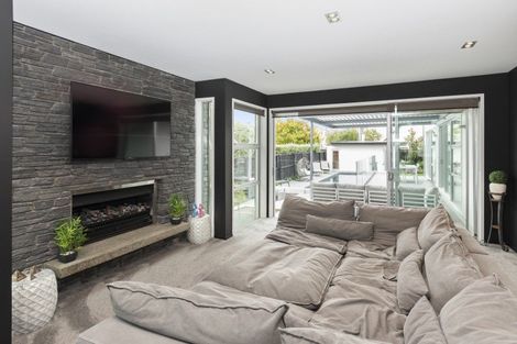 Photo of property in 20 Queens Avenue, Merivale, Christchurch, 8014