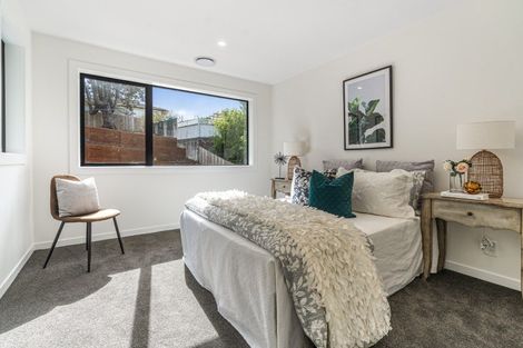 Photo of property in 44 Chatswood Grove, Chatswood, Auckland, 0626