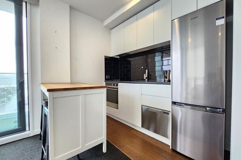 Photo of property in Alpha Apartments, 703/4 Elizabeth Street, Mount Victoria, Wellington, 6011