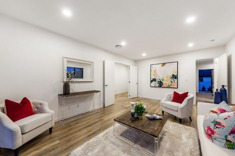 Photo of property in 4 Ahorangi Road, Silverdale, 0932